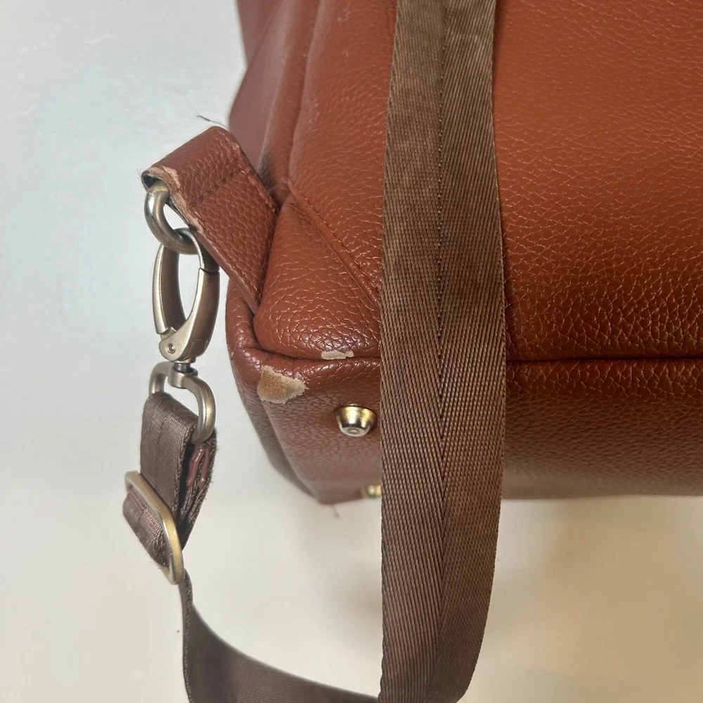 Freshly Picked Classic Convertible Backpack Brown Pebbled‎ Leather Diaper Bag